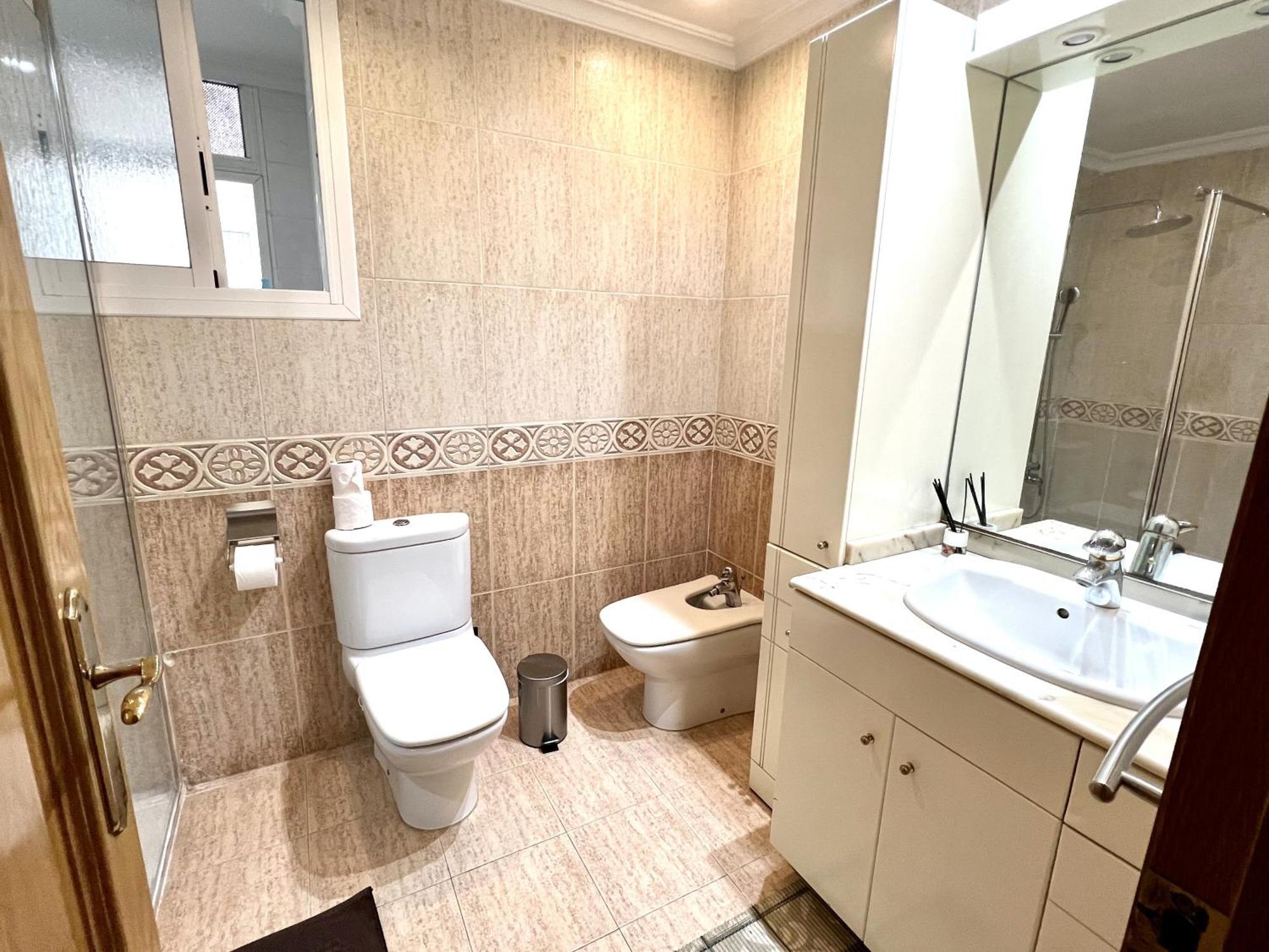 Moderno Y Acogedor Apartamento Para 6 Personas Valencia Kültér fotó