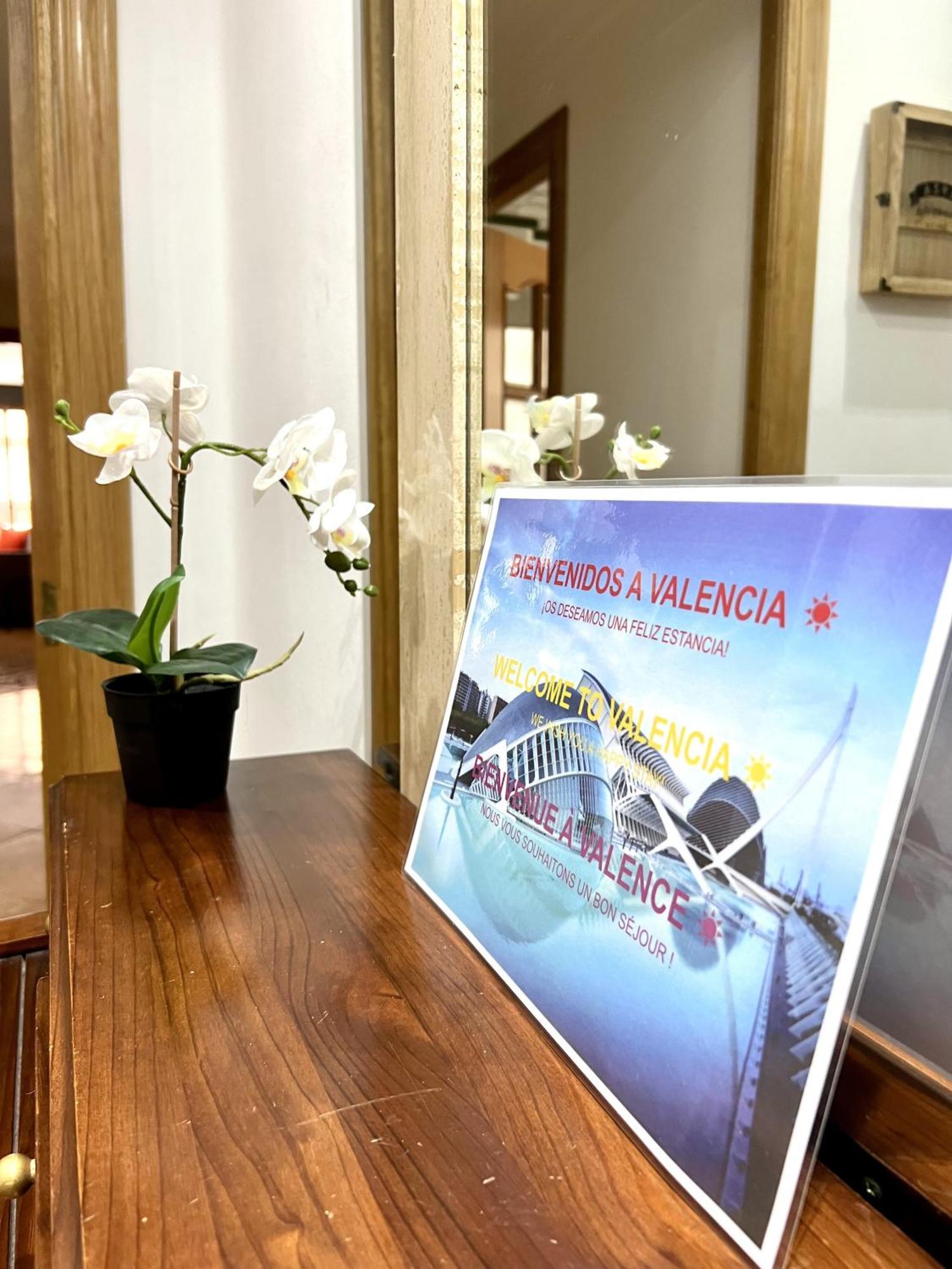 Moderno Y Acogedor Apartamento Para 6 Personas Valencia Kültér fotó