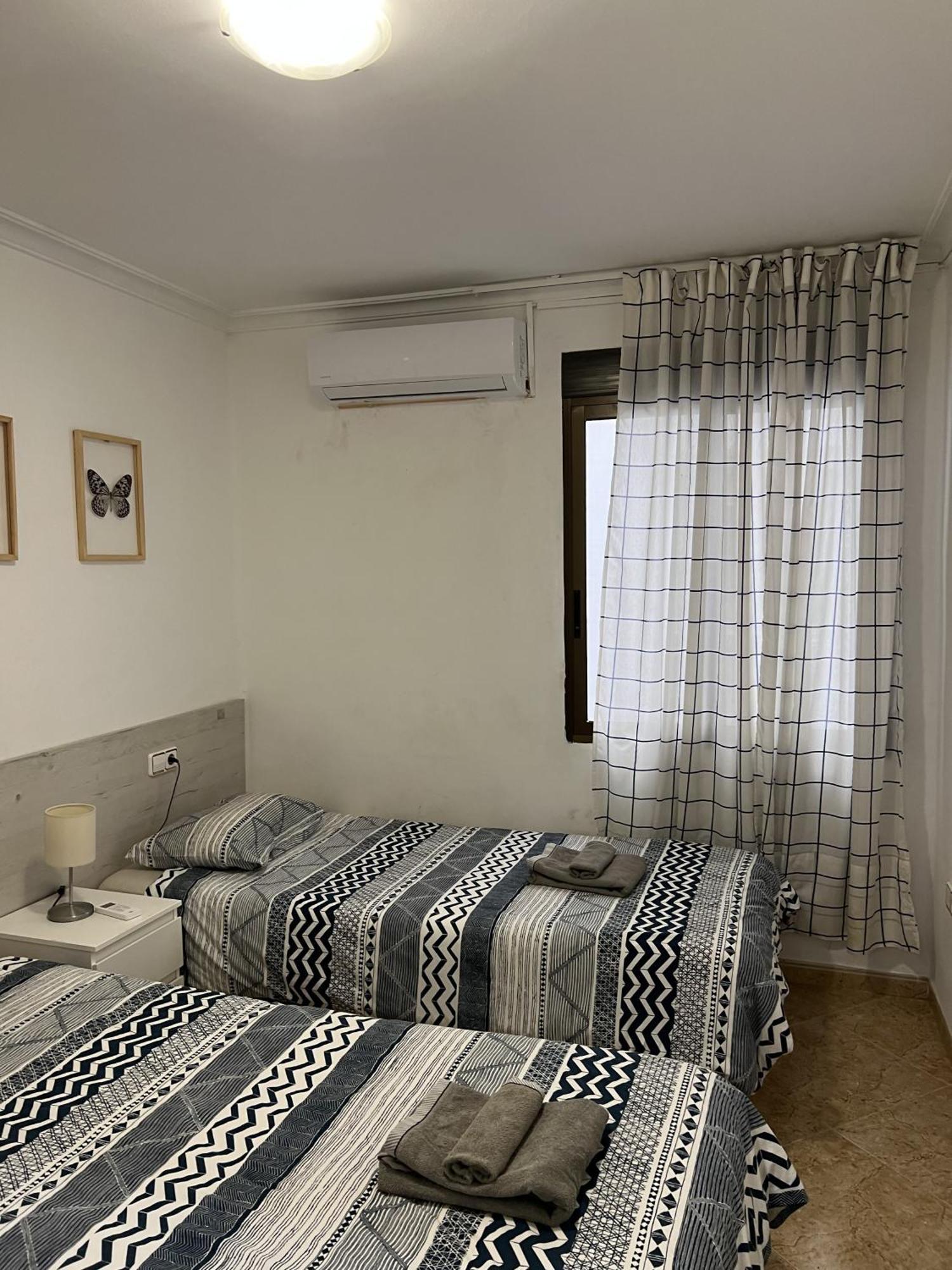 Moderno Y Acogedor Apartamento Para 6 Personas Valencia Kültér fotó