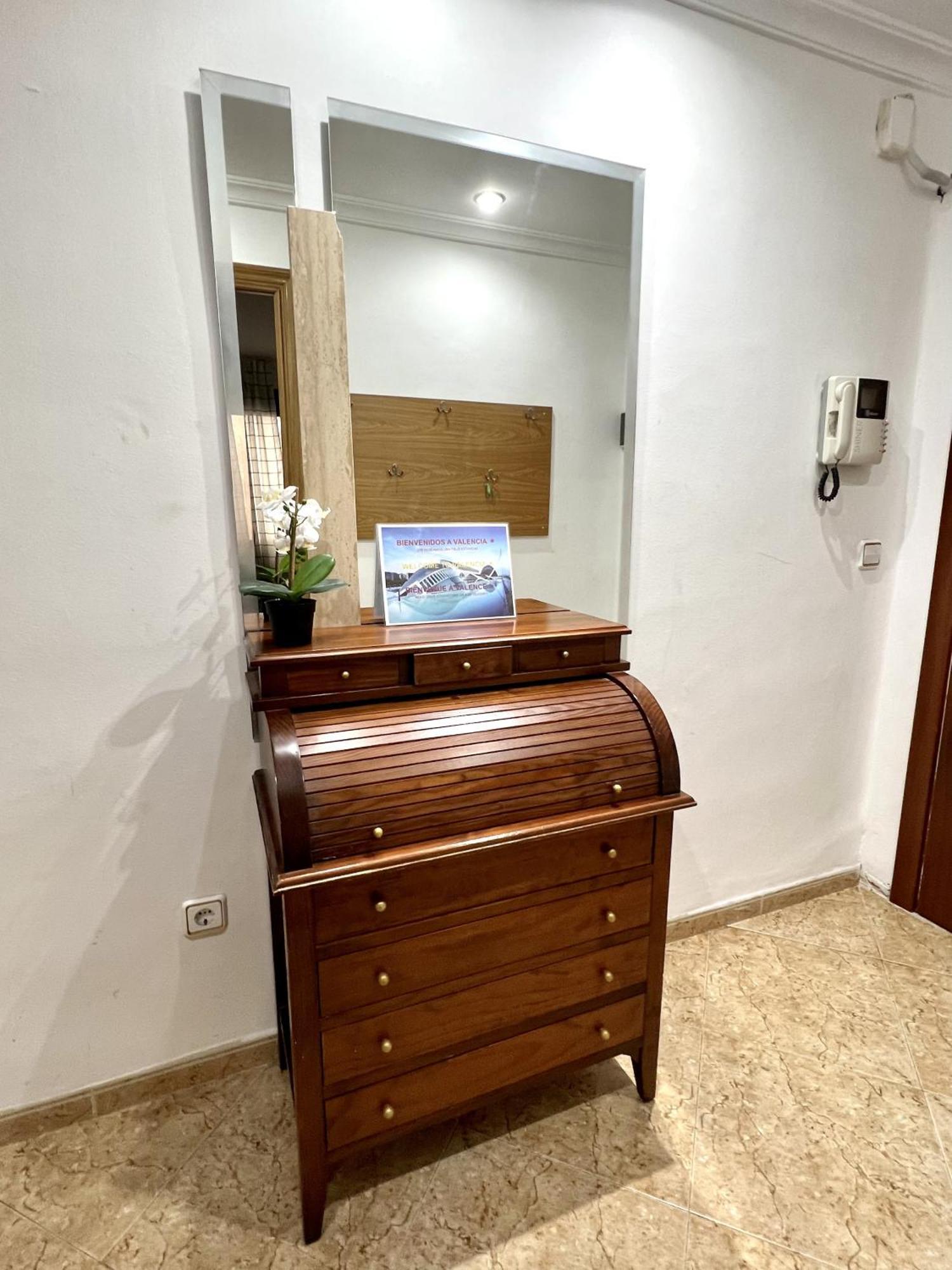 Moderno Y Acogedor Apartamento Para 6 Personas Valencia Kültér fotó